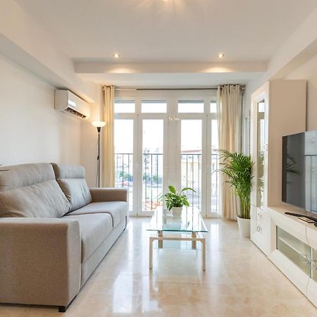 Charming 3 Bedroom Apartment At Triana Center By Oui Sevilla Exterior foto