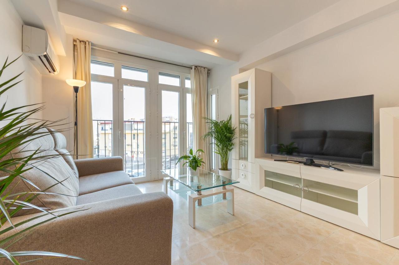 Charming 3 Bedroom Apartment At Triana Center By Oui Sevilla Exterior foto